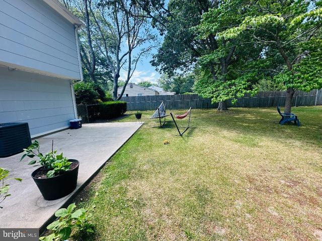 33 COUNTRY CLUB BLVD, Little Egg Harbor Twp, NJ 08087