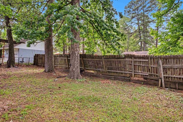 10024 Whispering Pine, Little Rock, AR 72209