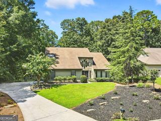 4220 Burns Heritage Trail NE, Roswell, GA 30075