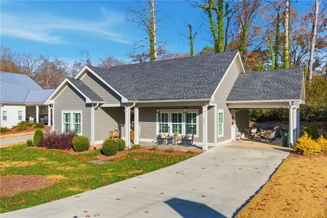 111 Smith Court, Clarkesville, GA 30523