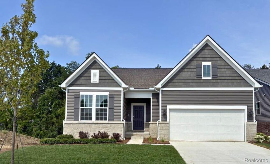 3010 Sheffield Circle, Clarkston, MI 48346