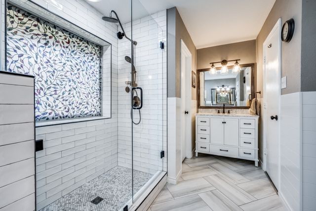 1538 Glenhill Lane, Lewisville, TX 75077