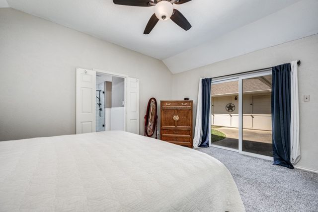 1538 Glenhill Lane, Lewisville, TX 75077