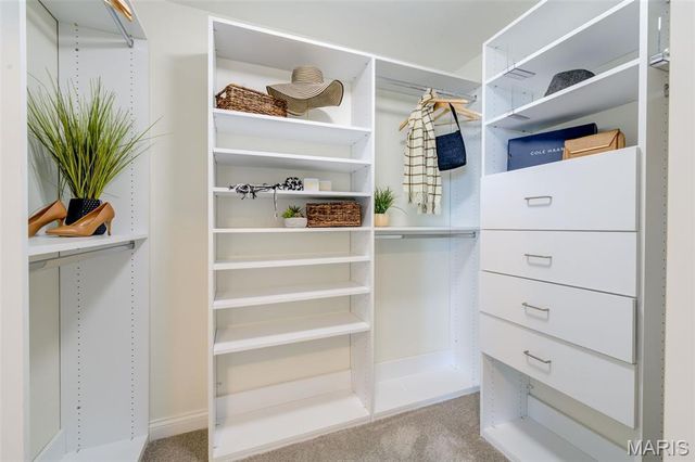 4909 Laclede Avenue 1206, St Louis, MO 63108