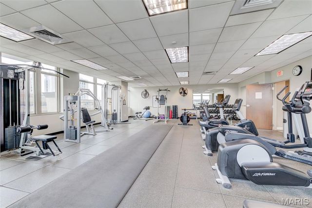 4909 Laclede Avenue 1206, St Louis, MO 63108