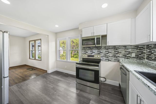 1676 E Lakeview Avenue, Columbus, OH 43224
