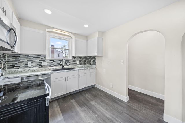 1676 E Lakeview Avenue, Columbus, OH 43224