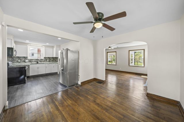 1676 E Lakeview Avenue, Columbus, OH 43224