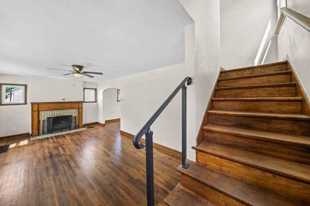 1676 E Lakeview Avenue, Columbus, OH 43224