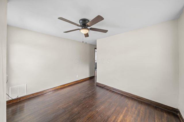 1676 E Lakeview Avenue, Columbus, OH 43224