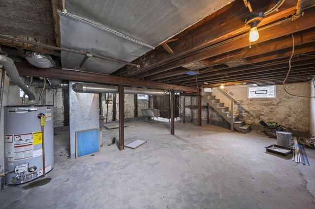 1676 E Lakeview Avenue, Columbus, OH 43224
