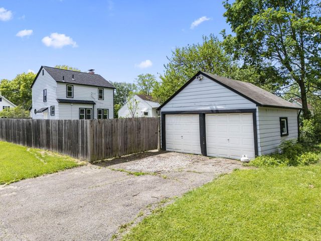 1676 E Lakeview Avenue, Columbus, OH 43224