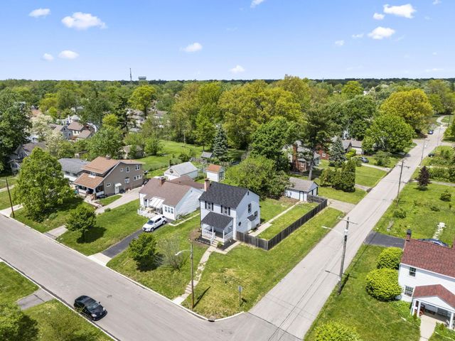 1676 E Lakeview Avenue, Columbus, OH 43224