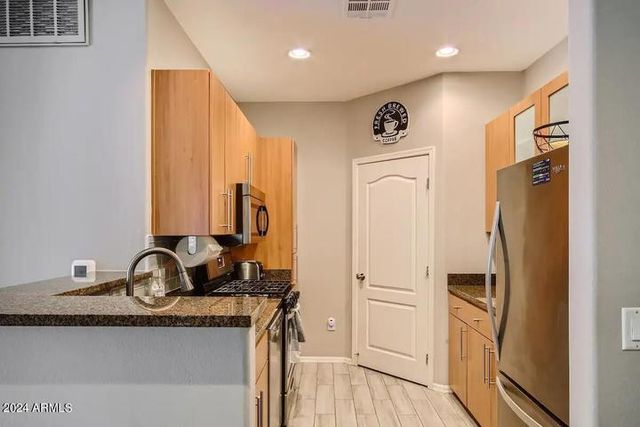 6900 E Princess Drive 2111, Phoenix, AZ 85054