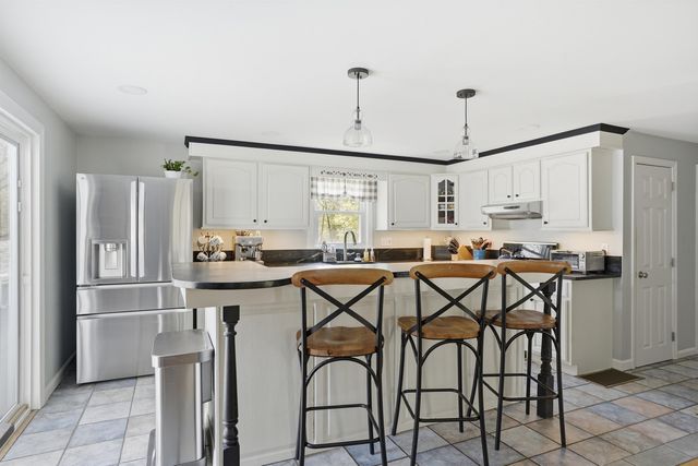 218 Tirrell Hill Road, Goffstown, NH 03045