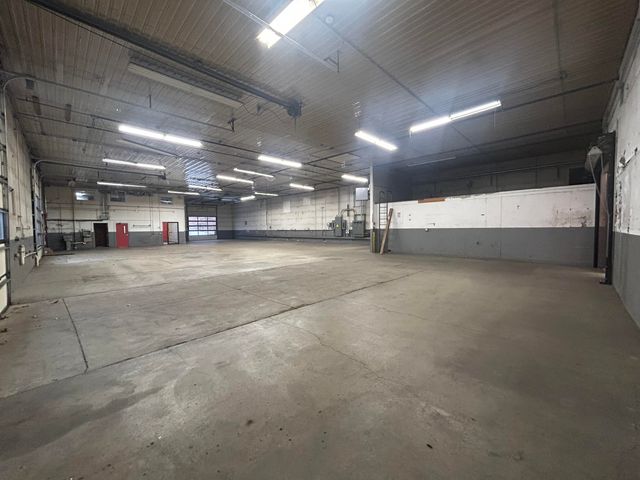 9350 Shaver Road Suite C & D, Portage, MI 49024