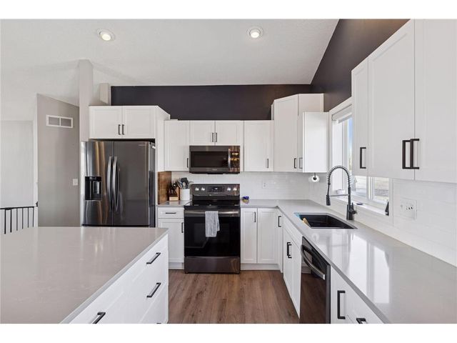 1546 Mallard Avenue, Baldwin, WI 54002