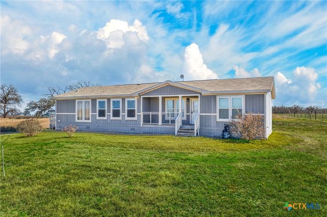 2041 County Road 240, Gonzales, TX 78629