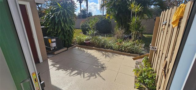 606 CASA PARK A COURT, Winter Springs, FL 32708