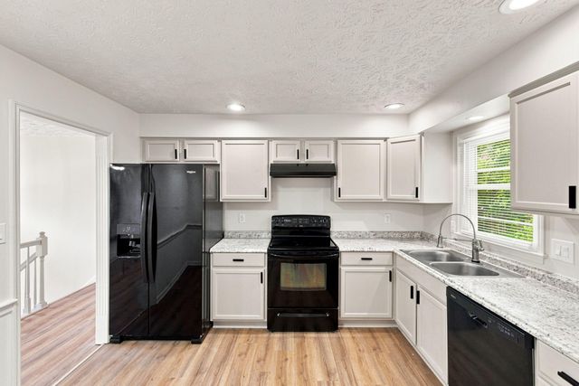 3709 Cali Court, Lexington, KY 40517