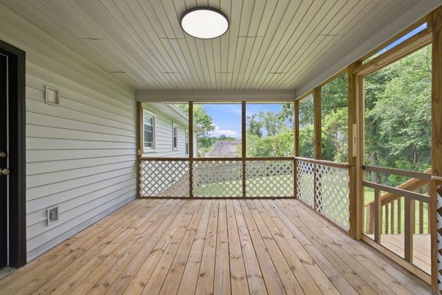 3709 Cali Court, Lexington, KY 40517