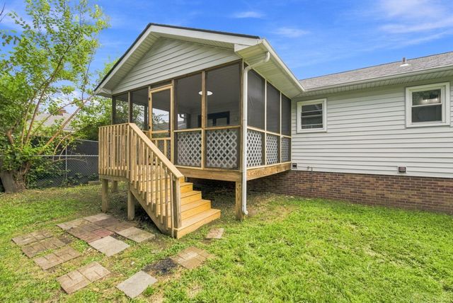 3709 Cali Court, Lexington, KY 40517