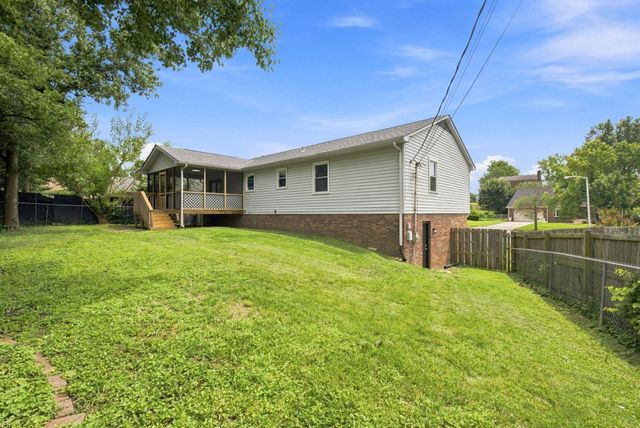 3709 Cali Court, Lexington, KY 40517