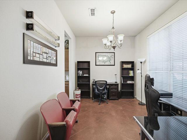 2106 Ridgewood Drive, Bridgeport, TX 76426