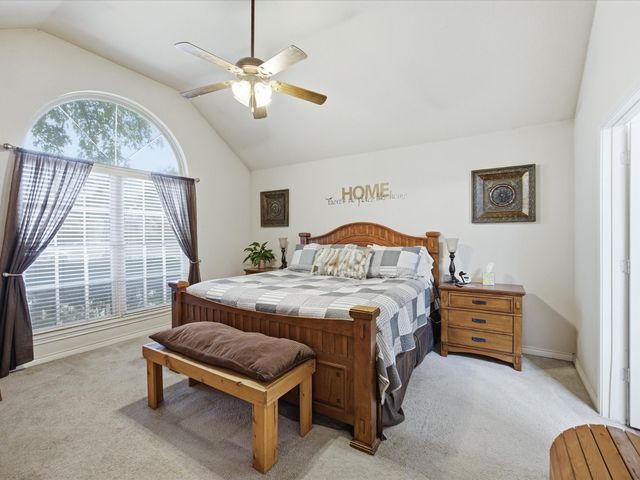 2106 Ridgewood Drive, Bridgeport, TX 76426