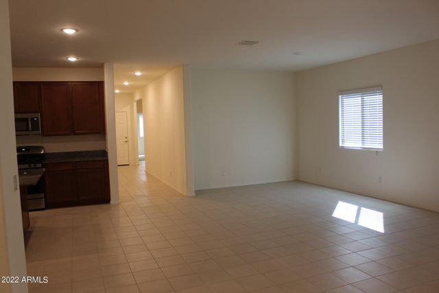 288 W Tropical Drive, Casa Grande, AZ 85122
