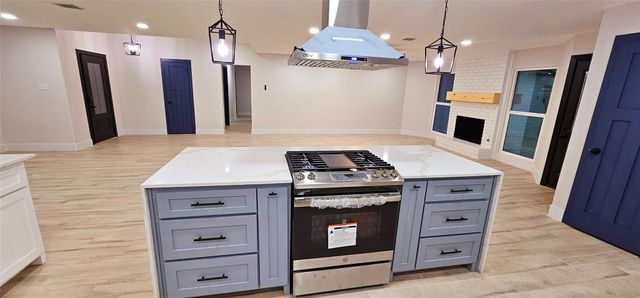 18630 Prince William Lane, Houston, TX 77058