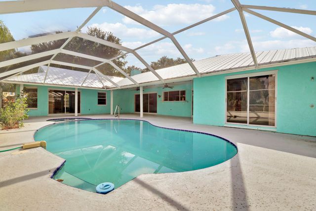 12744 Refuge Lane, Jensen Beach, FL 34957