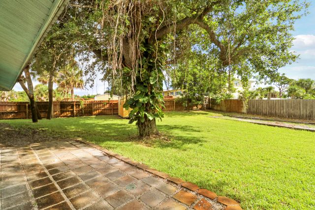 12744 Refuge Lane, Jensen Beach, FL 34957