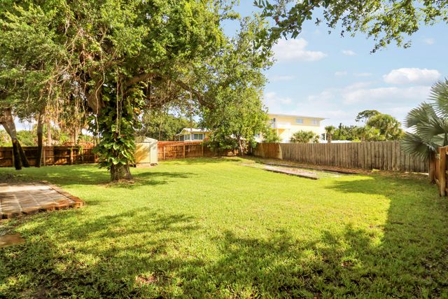 12744 Refuge Lane, Jensen Beach, FL 34957