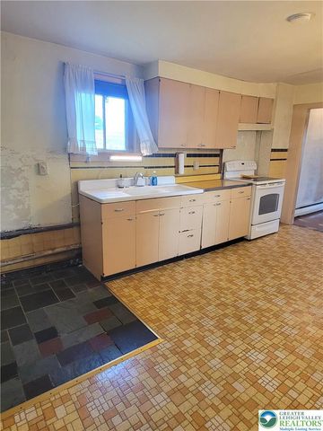 3913 Lime Kiln Road, South Whitehall Twp, PA 18104