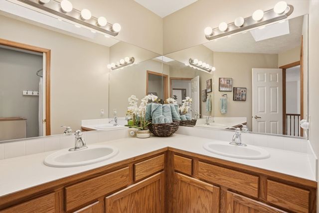 2203 S Steen Rd, Veradale, WA 99037