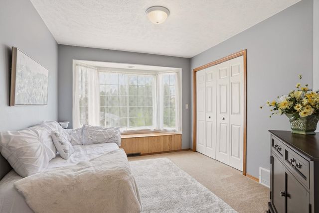 2203 S Steen Rd, Veradale, WA 99037