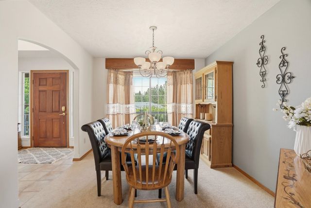 2203 S Steen Rd, Veradale, WA 99037