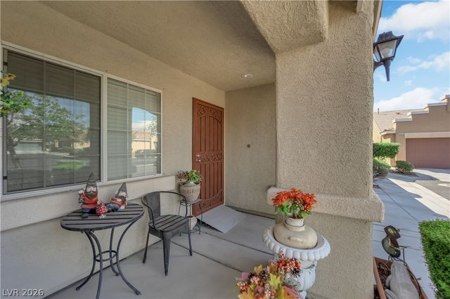 10408 Madagascar Palm Street, Las Vegas, NV 89141