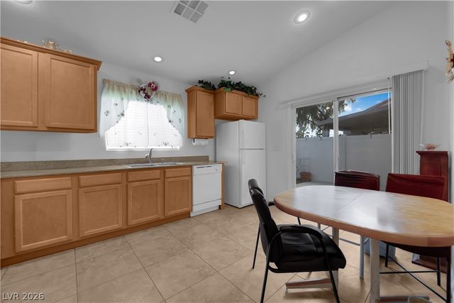 10408 Madagascar Palm Street, Las Vegas, NV 89141