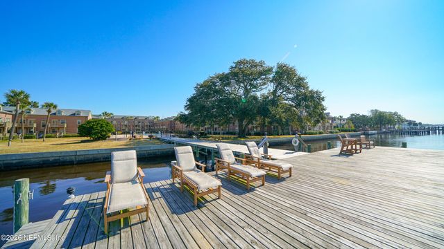 1546 PALM Avenue 1546, Jacksonville, FL 32207