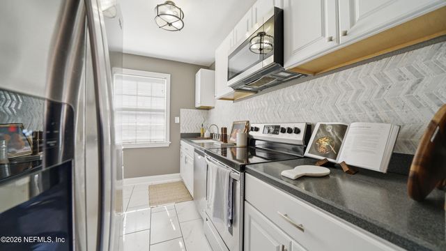 1546 PALM Avenue 1546, Jacksonville, FL 32207