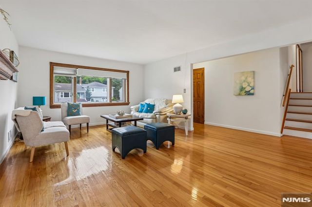 419 Hopper Avenue, Ridgewood, NJ 07450