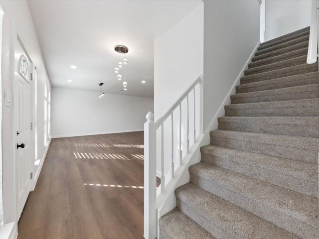 2213 Loretta Lane, Rowlett, TX 75088