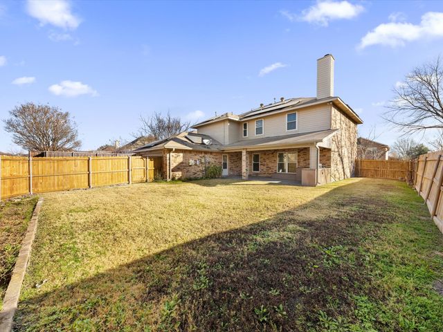 2213 Loretta Lane, Rowlett, TX 75088