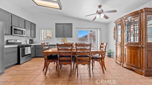 12733 Appian Avenue, Victorville, CA 92395