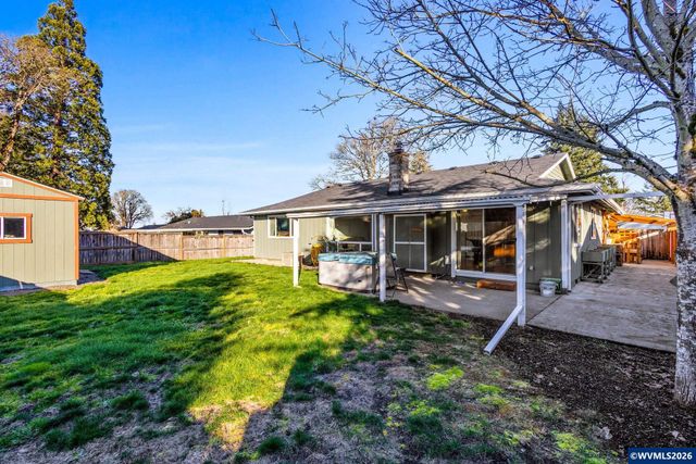 1247 Lottie Ln NW, Salem, OR 97304