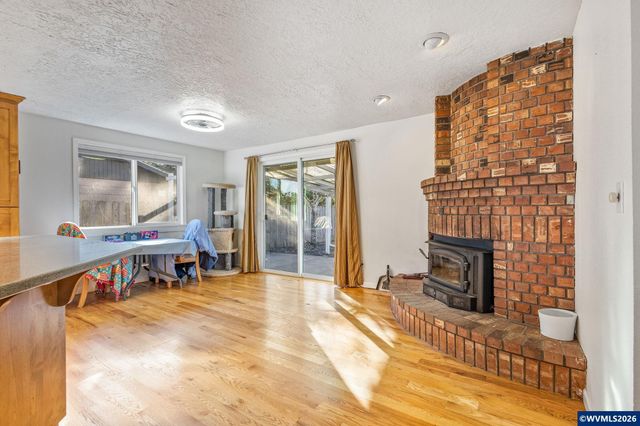 1247 Lottie Ln NW, Salem, OR 97304