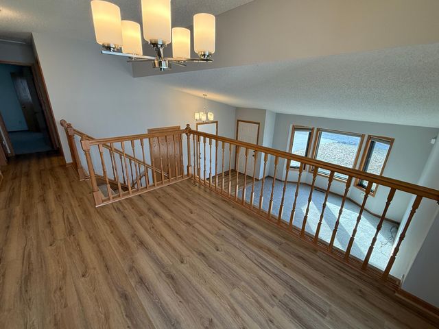 4453 Helena Road N, Oakdale, MN 55128