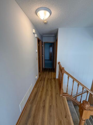 4453 Helena Road N, Oakdale, MN 55128